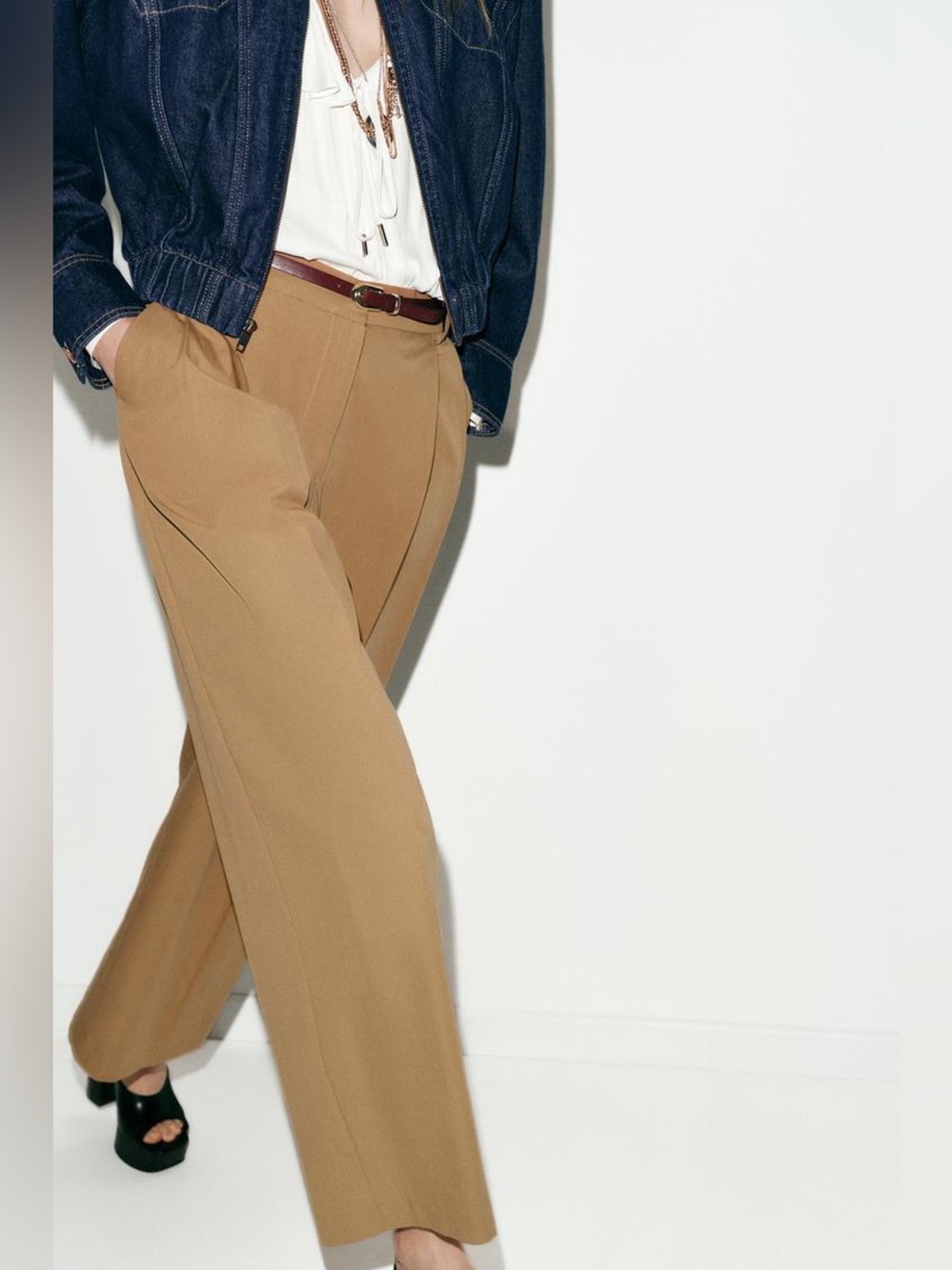 ZARA BELTED PLEATED PANTS